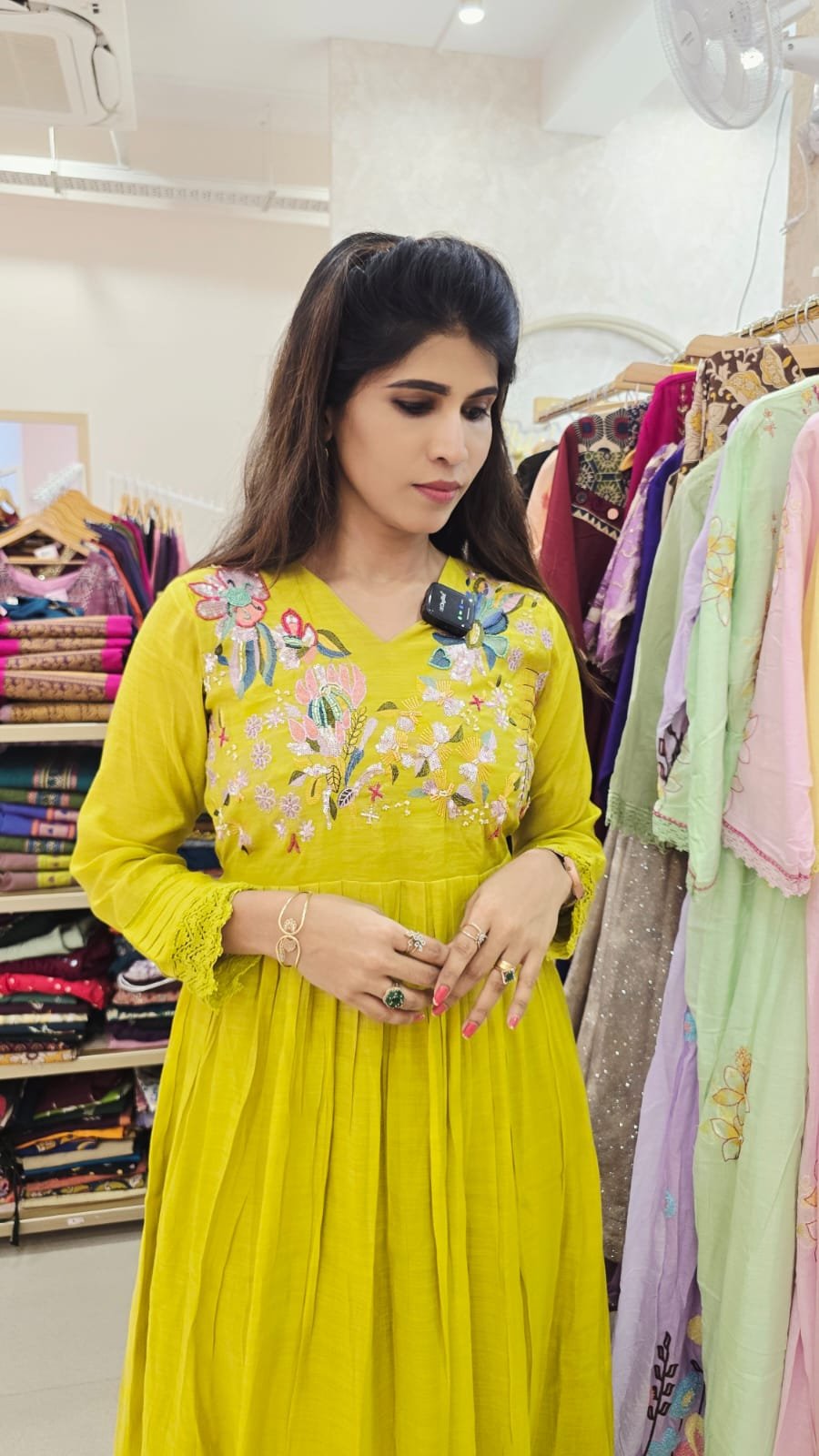MUL CHANDERI - LIME GREEN